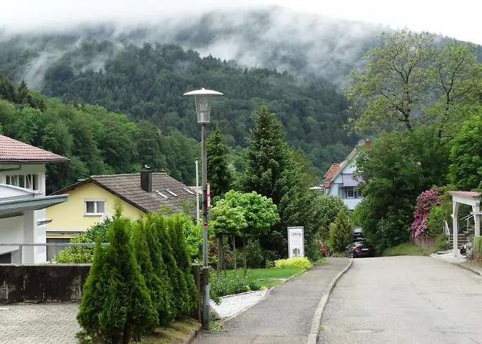 Alb-rosa バート・ヘレンアプ